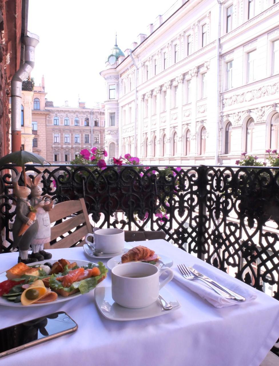 Galunov Hotel Sankt Petersburg Exteriör bild